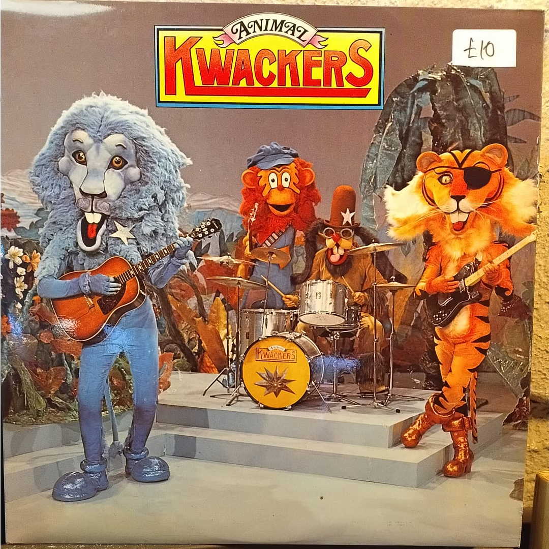 tyrie_art's tweet photo. Found this in a crate of LPs today. Bring back any memories?
#70sChildhoodUK #furries https://t.co/GLHsDIqGlK