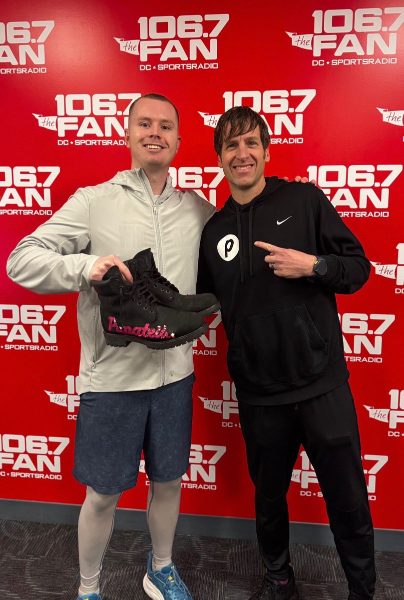 Chris Farley tweet media