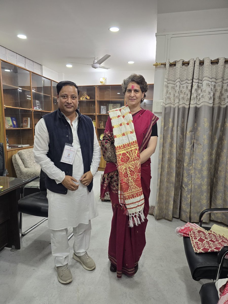 MLAKhalil's tweet photo. It was a privilege and a pleasure to meet with @priyankagandhi ji . We had a very productive and insightful discussion regarding the upcoming elections, specifically focusing on the current political situation in Barak Valley. Her dedication to the people's concerns is truly inspiring.