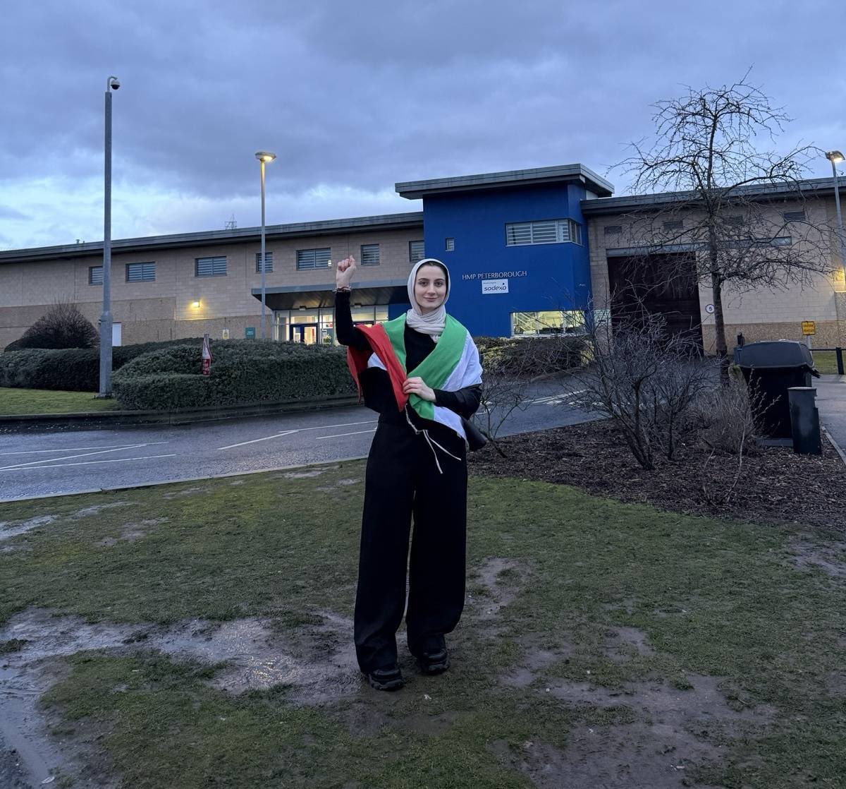 AsaWinstanley's tweet photo. Palestine Action activists Teuta Hoxha and Zahra Farooque were also released from prison today after 15 months on remand.

Hoxha held two hunger strikes while inside. 

All the Filton 24 activists but one have now been bailed. https://t.co/2aqAEQVNO0