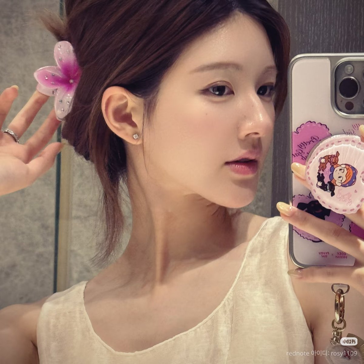 260221 조로사 샤오홍슈 🆙️ 

🛍️ 재물의 신이 오셨습니다!
저를 사랑해주시는 모든 분들께 축복을!

대박 나시길!

끝없는 부를 누리시길!

(혹시 한 번이라도 내기 걸어보셨나요?)
#조로사 #Zhaolusi #赵露思