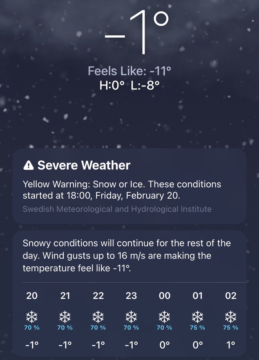 It’s snowing hard, 
from right to left. 
Absolutely superb. 
I’ve been out driving since I punched out. 

#Göteborg 🇸🇪
#EX30 🚖