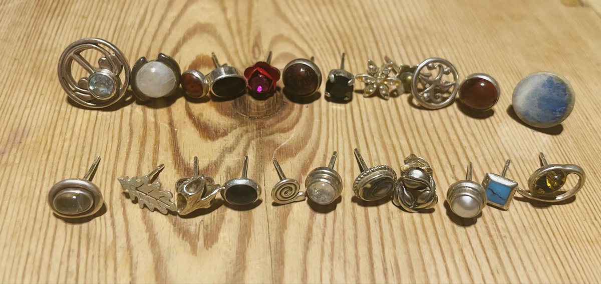 Lucy Hunter Blackburn tweet media