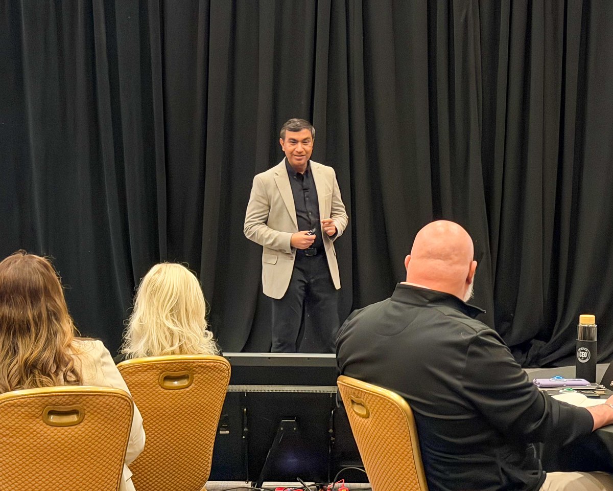 AchinBhowmik's tweet photo. As a leader in hearing innovation, Starkey remains focused on setting the standard for excellence in technology and patient care.
It was a pleasure connecting with our customers at the #CEOCircle Summit to discuss what's ahead & how we'll continue leading the industry together. https://t.co/xYiIPkm9HA
