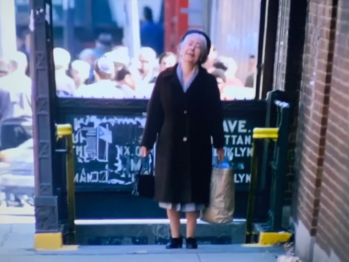 Fish. Dark. tweet media