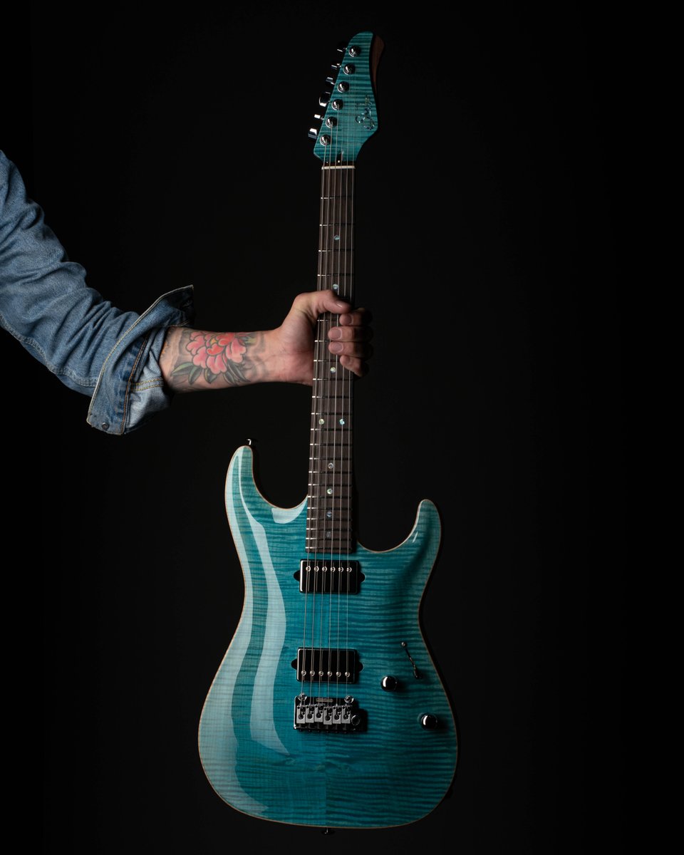 Suhr Custom tweet media