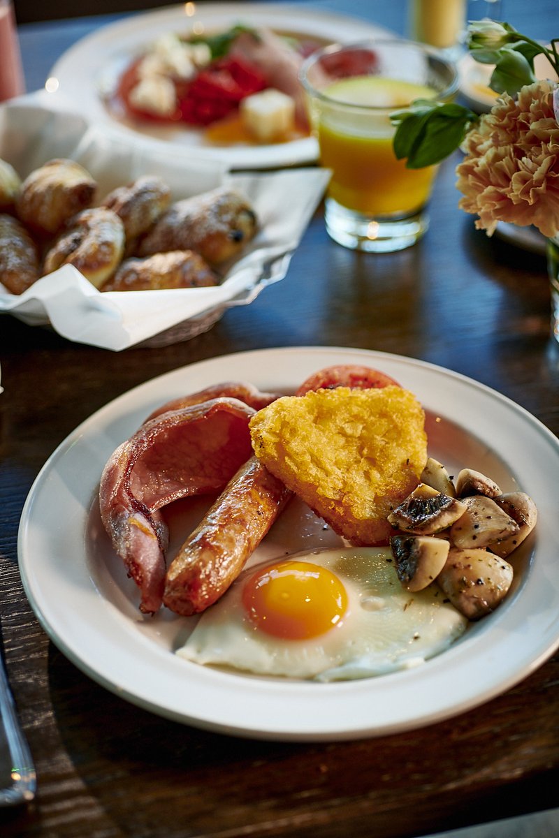 Mespil Hotel tweet media