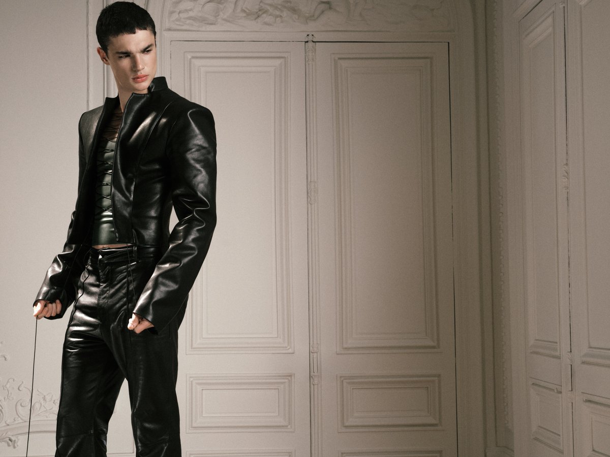 Soft? Never heard of her.
Leather only.

#saltmurphy #leather #fantasme #menswear