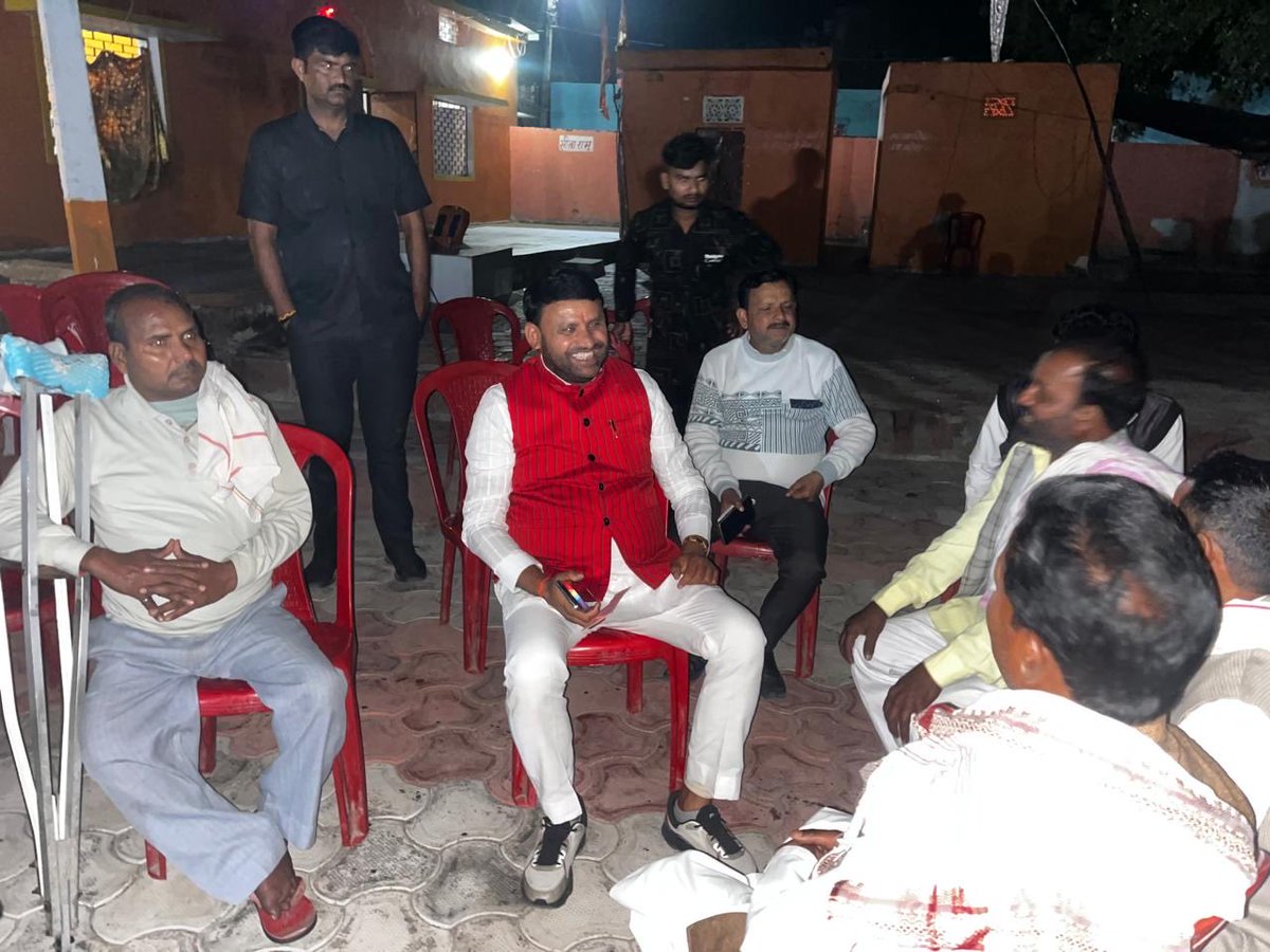 आज अपने दिमनी विधानसभा क्षेत्र के ग्राम किशनपुरा में श्री सीताराम कुशवाह के यहाँ शादी कार्यक्रम में सम्मिलित रहे
