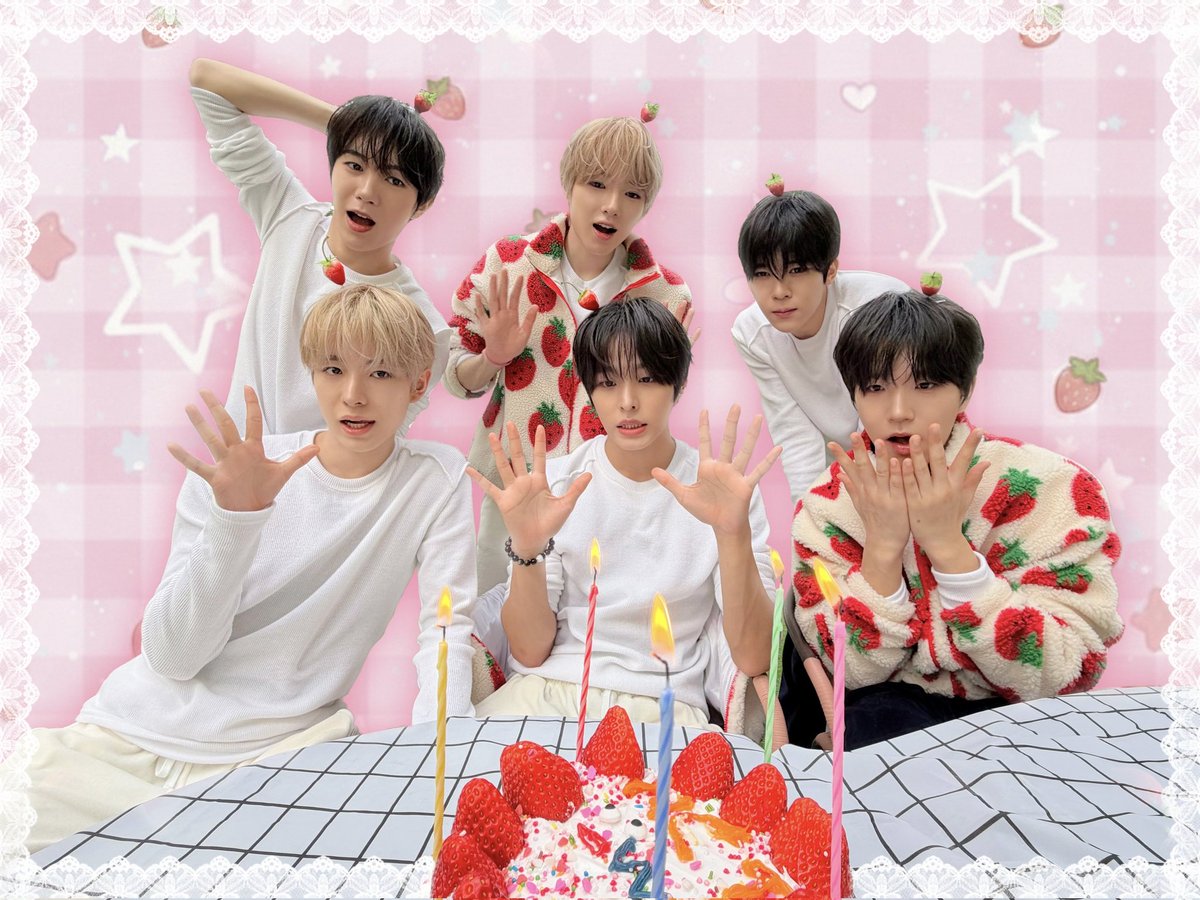 ✨ Happy 2nd Anniversary Wish✨

Thank u for all the memories &amp; time you've spent with us, I hope u will get more shining again in the future, let's walk together wish! love you wishies, we always besides u

#NCTWISH2周年おめでとう
#위시_2주년_2대로가면돼
#NCTWISH_2nd_Anniversary