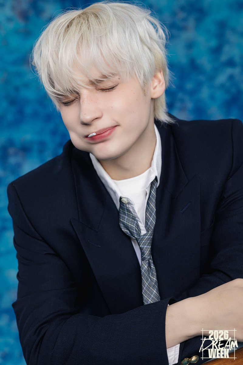 #HUENINGKAI Page 2: DREAMGRAPHY 📘