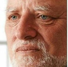 Tommy Lee de Motley Crue con 63 años después de 40 de drogas, alcohol y fiesta VS yo con 47 después de olvidarme tomar un día la Melatonina y el Magnesio.