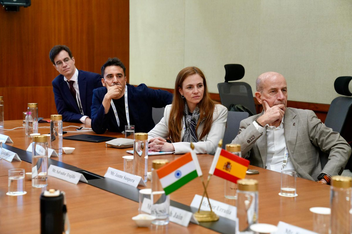 Libelium tweet media