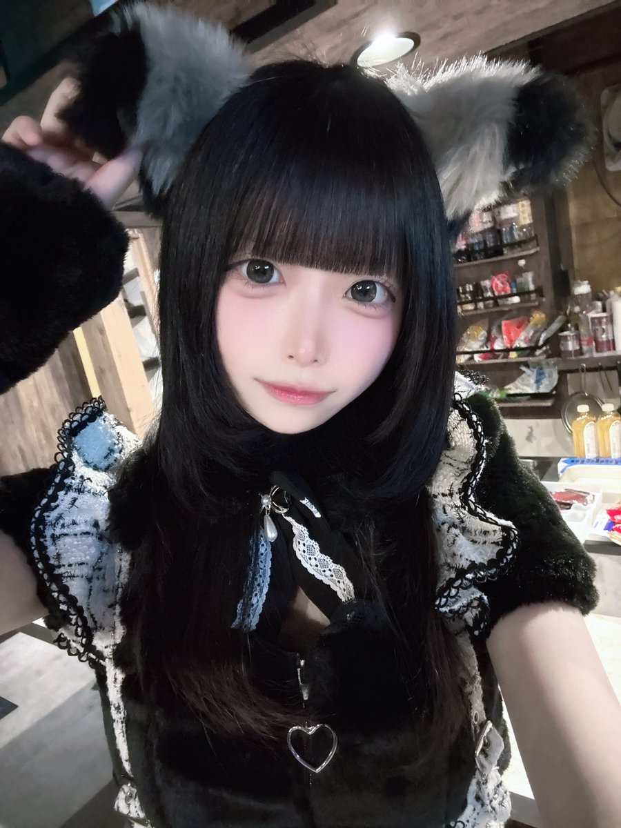 Post by るる³ on X: います！🐈‍⬛