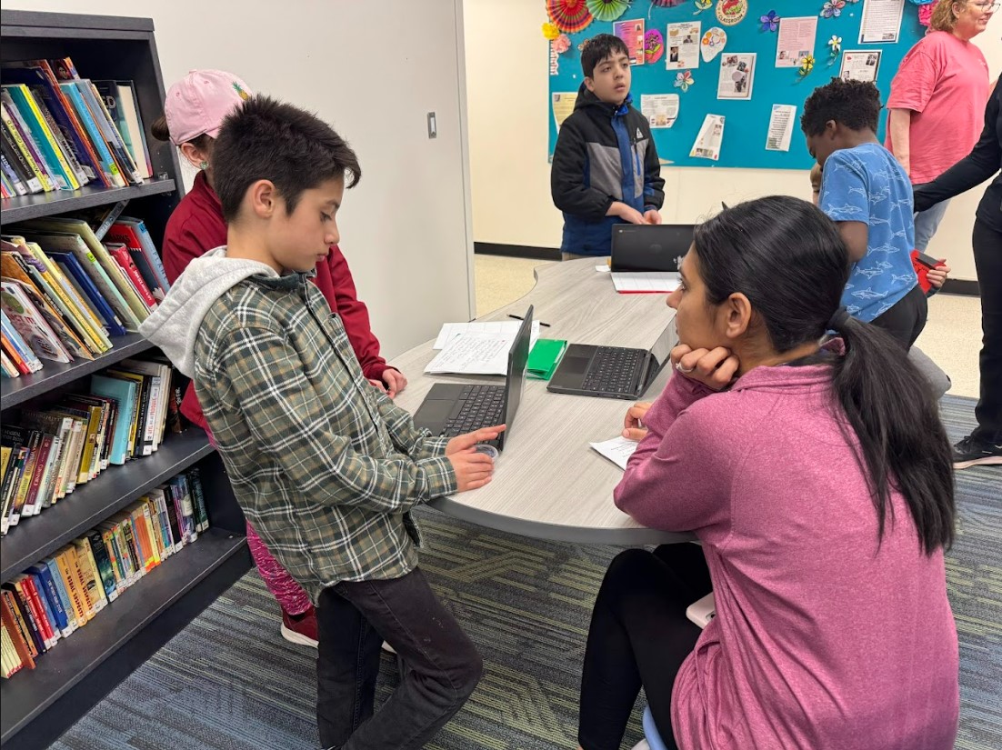 CBEA_K8's tweet photo. What do you get when 27+ tech pros meet 4th graders? Big ideas. 🤖🇺🇸
APS IT, Pickens Tech interns, and our tech team helped students refine PBL plans on AI’s impact on democracy. Inspired and grateful! 🙌💡 What question would you ask kids about AI &amp; democracy? #AI #EdTech https://t.co/eH1JdILQun