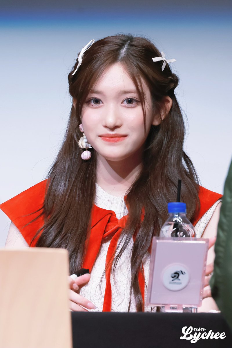 Happy Princess Leeseo Day🎀

2021-2026
#IVE #アイヴ  #아이브 #이서 #이현서 
#LEESEO #イソ <a href="/IVE_twt/">IVE</a>
#CrowningPrincessLeeseo
#막내공주이서다컸다