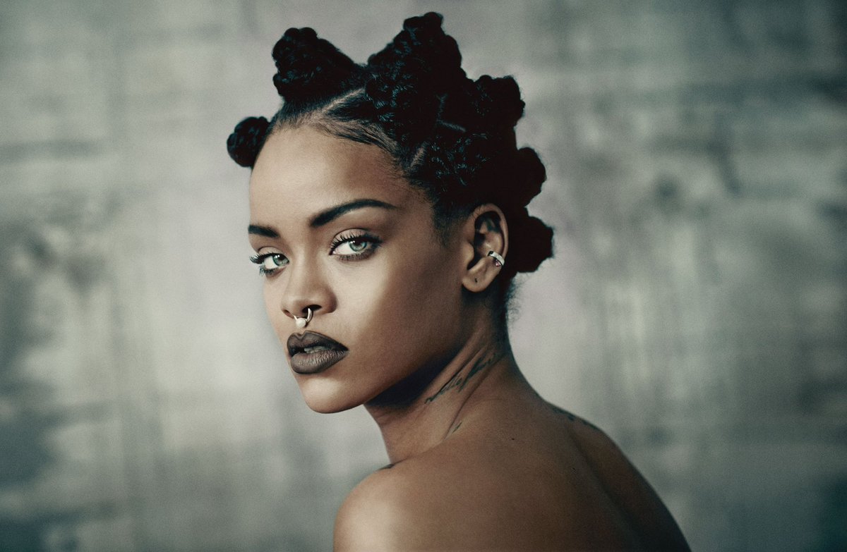 FentyStats's tweet photo. .@Essence:

“The beauty of Rihanna’s discography is that you can trace her growth over time. You hear the hunger on the early records, followed by the experimentation on the later releases. You can also hear the confidence of a woman who knows exactly who she is, even when the world is trying to define her.”