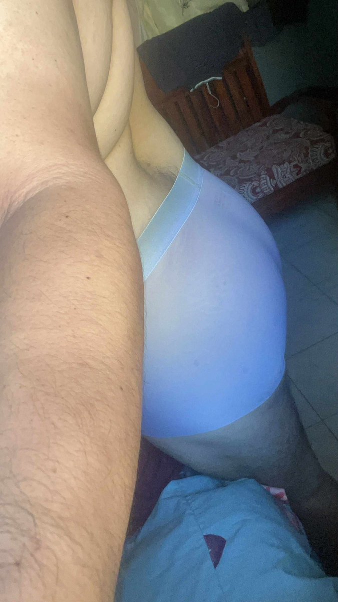 Jazzeem2's tweet photo. more exercise 🤭😅💦🍑 https://t.co/gesqyqCCMa