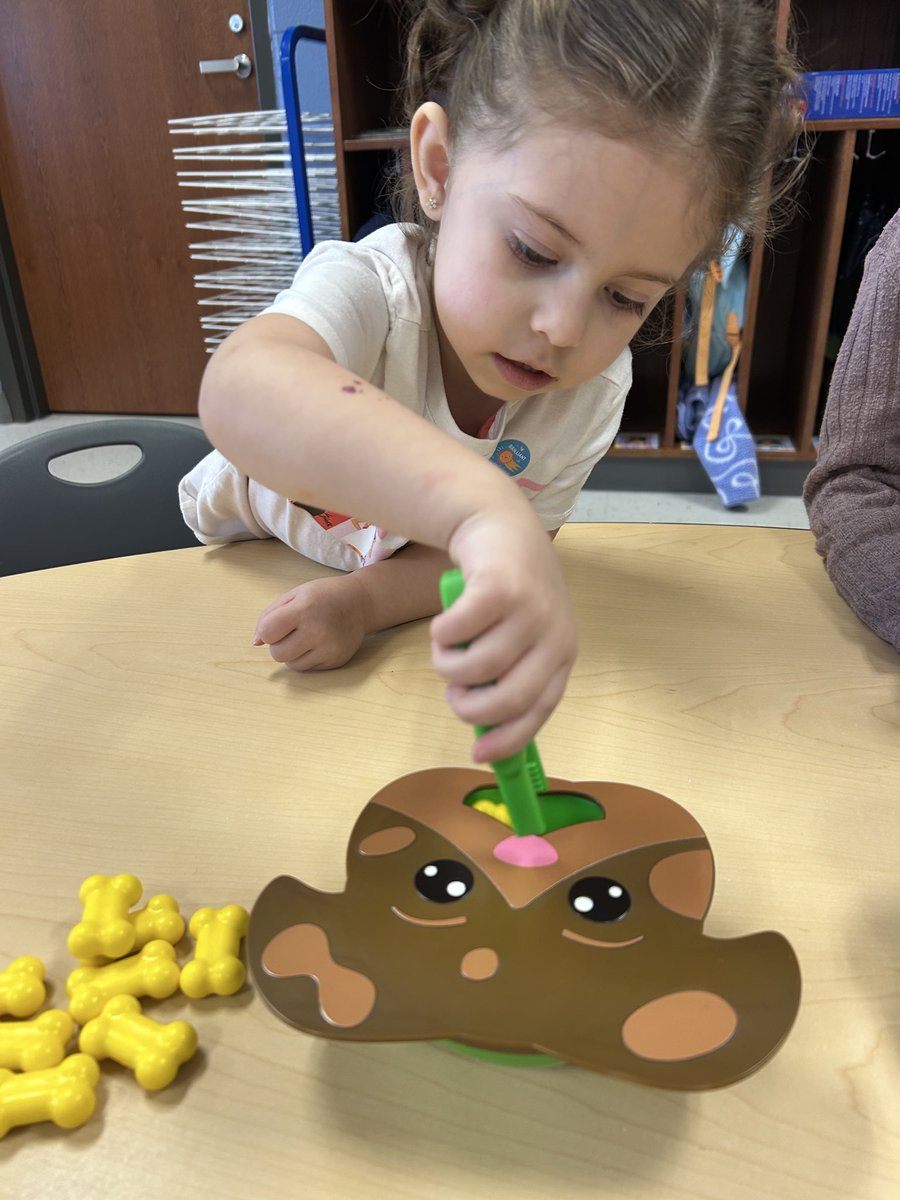 Mrs. Isom tweet media