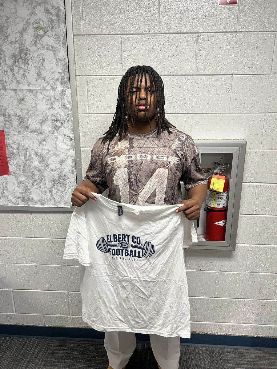 Elbert Football tweet media