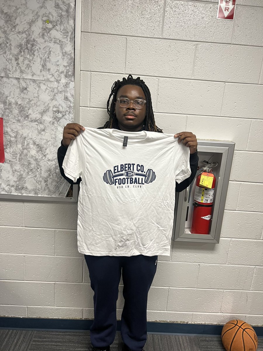 Elbert Football tweet media