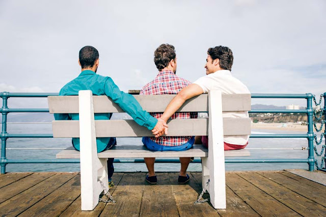 Celos, deseo y acuerdos: la verdad sobre las relaciones abiertas entre hombres gay

- Relaciones abiertas entre hombres gay: cómo entenderlas, navegarlas y decidir si son para ti. orgullolgbtcolombia.blogspot.com/2026/01/celos-…