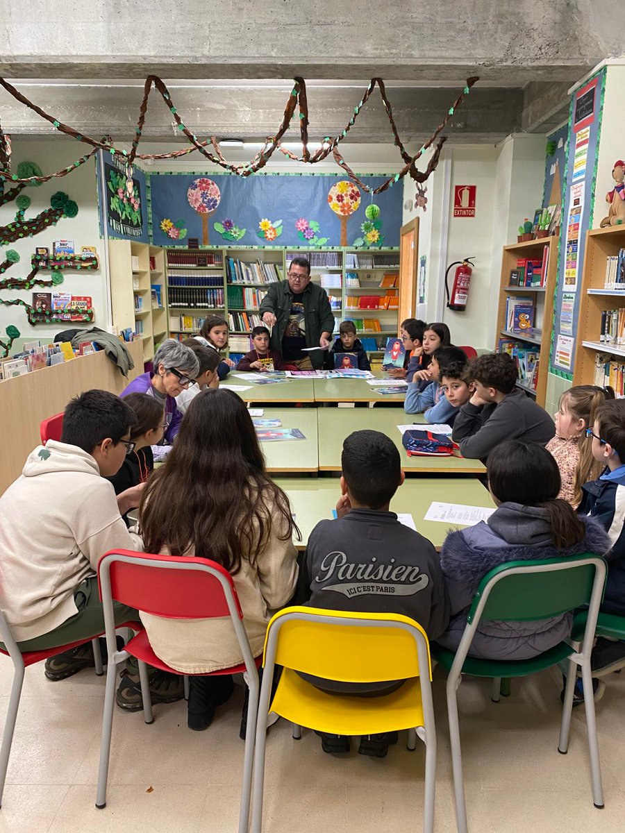 CEIP_PPicasso's tweet photo. Buenas tardes picassianos, no queremos romper vuestra siesta, únicamente queremos deciros que esta semana hemos tenido el Consejo de Infancia del Centro.
 Se trata de una reunión entre los representantes de los alumnos de tercero, cuarto, quinto y sexto con la dirección del cole https://t.co/GJC83kG8SD