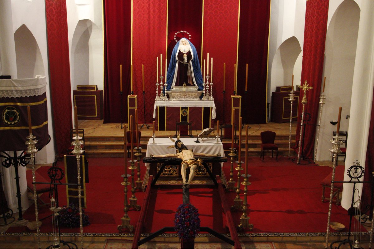 HdadAmargura_'s tweet photo. [𝐀𝐂𝐓𝐔𝐀𝐋𝐈𝐃𝐀𝐃] Vía Crucis de Hermandad

El Señor de la Amargura entronizado en sus andas para el tradicional Vía Crucis de Hermandad en este primer viernes de cuaresma.

📲 #AmarguraCarmona https://t.co/ePBEvXXeAc