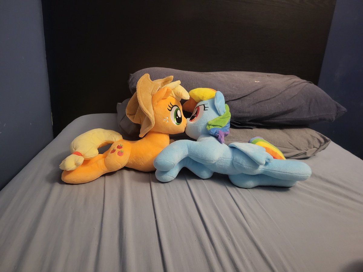 Spin Rate tweet media