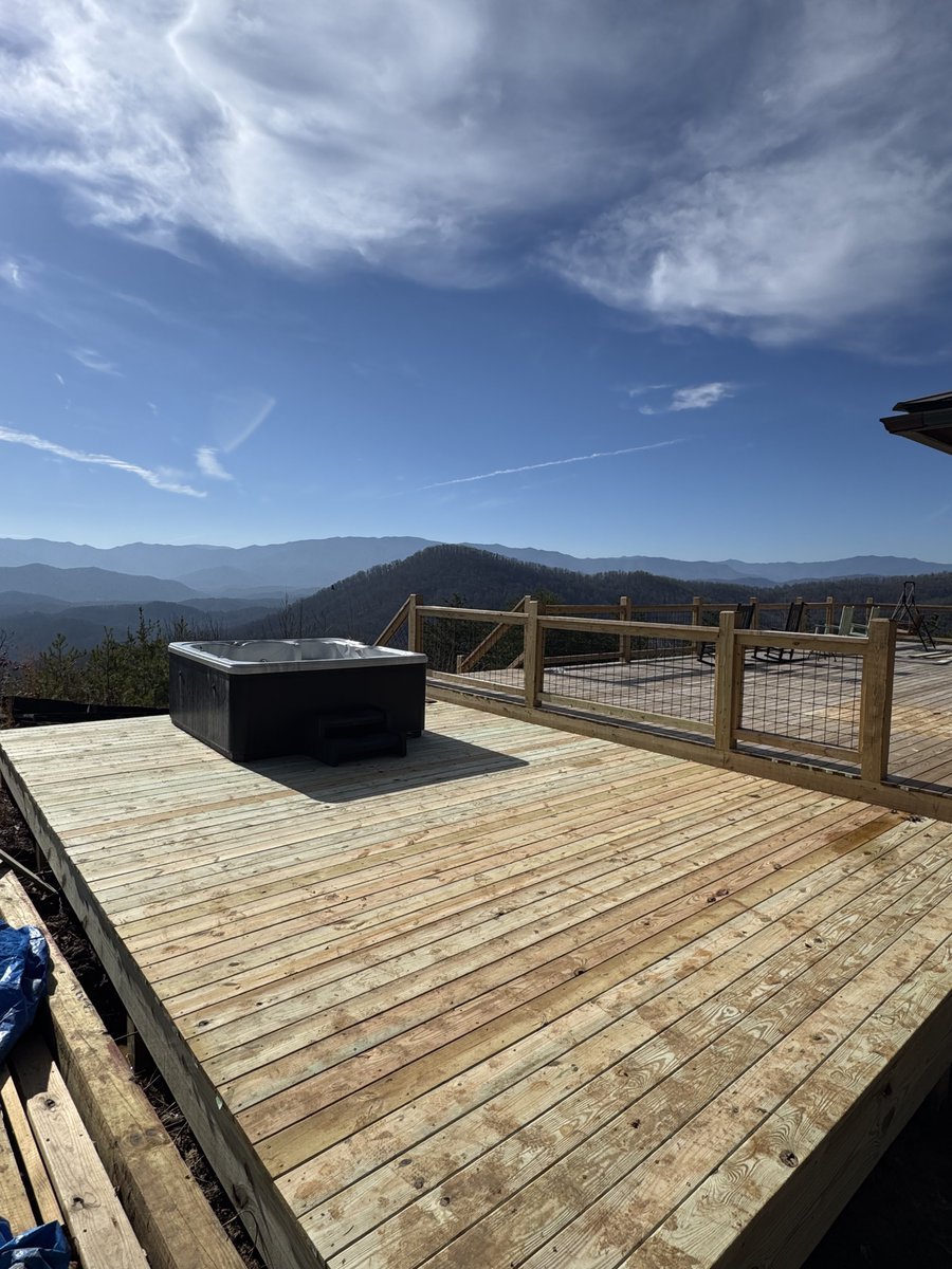 BowTiedBroke tweet media