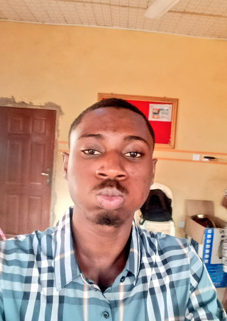 femzy_ace's tweet photo. 𝗦𝗲𝗲𝗸𝗶𝗻𝗴 𝗜𝗧 𝗣𝗹𝗮𝗰𝗲𝗺𝗲𝗻𝘁 (𝗦𝗜𝗪𝗘𝗦)
I'm a 400L Computer Engineering student looking for an IT internship to grow, contribute, and gain real experience.
Referrals and recommendations are greatly appreciated.
#SIWES #ITPlacement #TechInternship #NigeriaTech https://t.co/uoAFKNx3jg