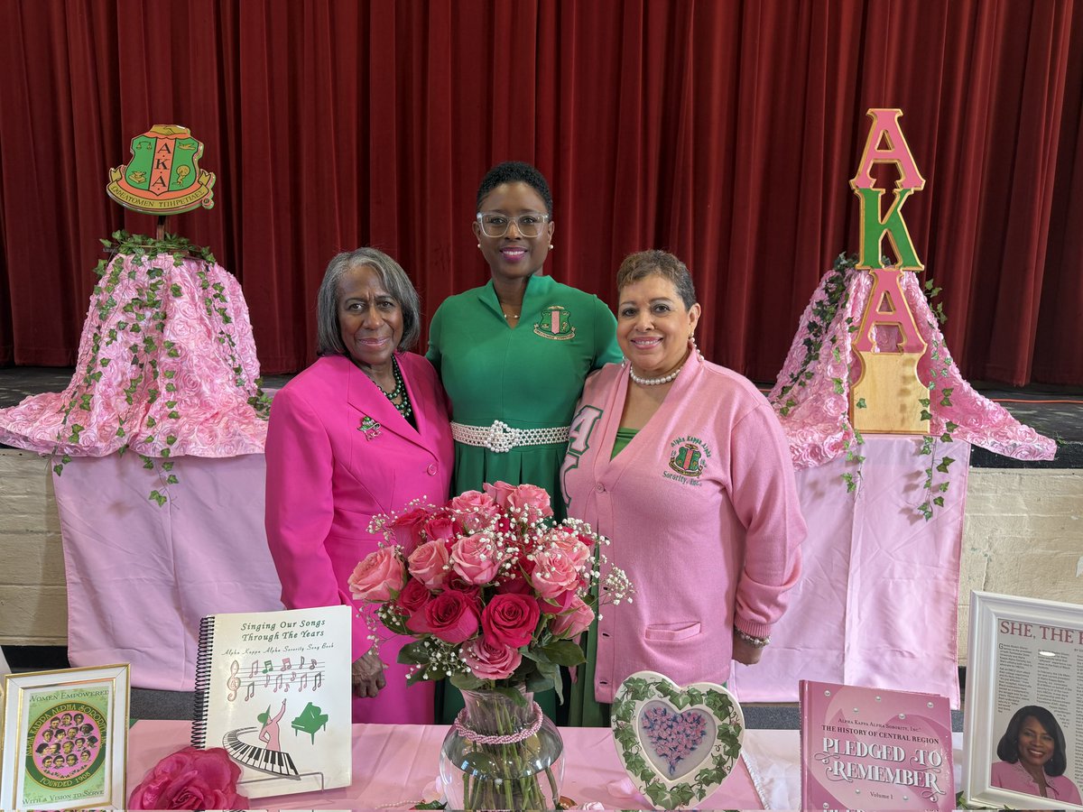 Dr. Glenda Glover tweet media