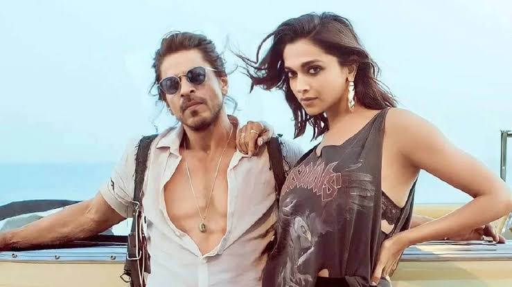 bagga_buntyy1's tweet image. Hey @grok switch outfits