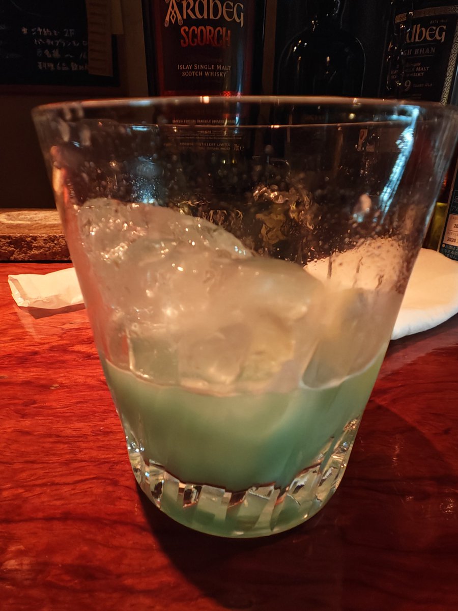 CaitSithFortune's tweet photo. うむ…やはり美味い、古酒ベースのこのカクテル(ミヤ・ビーチ)

私はウィスキー飲みです。
私はウィスキー飲みです。

大切なので2回言いました。 https://t.co/aQZcWfcses