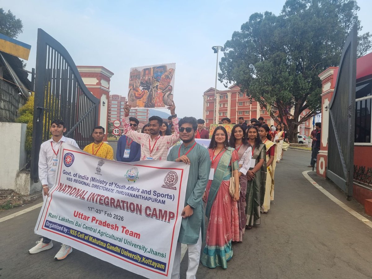 RLBCAU_NSS's tweet photo. NSS unit of RLBCAU Jhansi represented as team Uttar Pradesh in National Integration Camp organized by Mahatma Gandhi University, Kottayam and NSS Regional Directorate, Thiruvananthapuram from 17-23 Feb, 2026. @NSSRDUPUK @NSSRDAhmedabad @_NSSIndia https://t.co/IFPDIo1f6M
