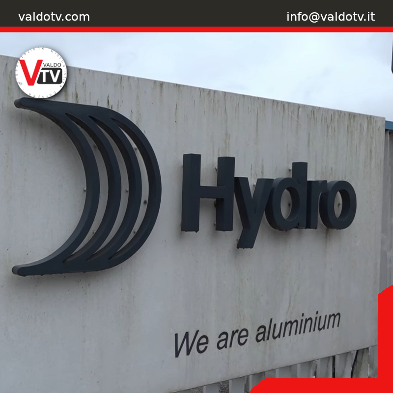 valdotv.com/2026/02/20/ver…

Tensione alla Hydro di Feltre: il sindaco Viviana Fusaro accusa l’azienda dopo i fatti della notte e rilancia la vertenza a livello nazionale.

#Feltre #lavoro #Veneto #industria <a href="/ValdoTv/">Valdo Tv</a> #valdotv