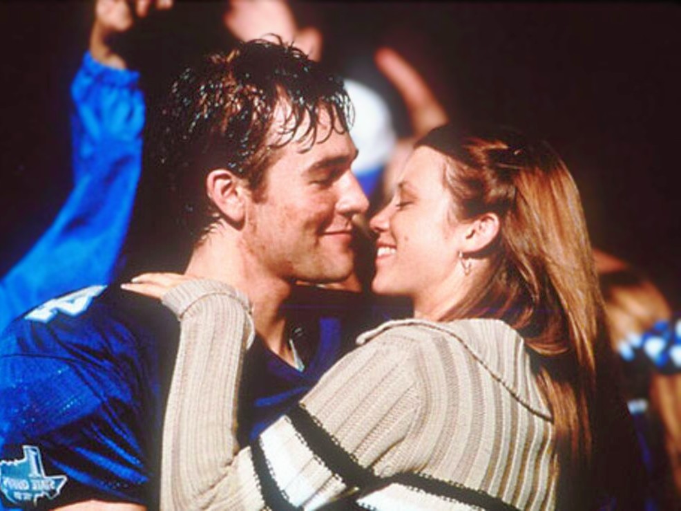 lovescine_'s tweet photo. James Van Der Beek and Amy Smart in Varsity Blues (1999) https://t.co/r4gGrhLZpo