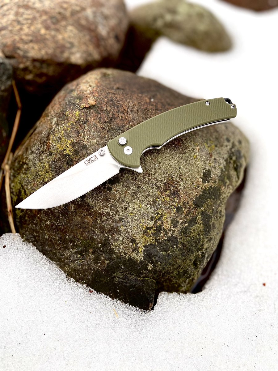 OntarioKnife's tweet photo. #FolderFriday and the button lock #PFC01 is ready to grace those #EDC build outs! 👌🏽🔪 #OntarioKnifeCompany #Pocketknife https://t.co/0oYzL8QBk3