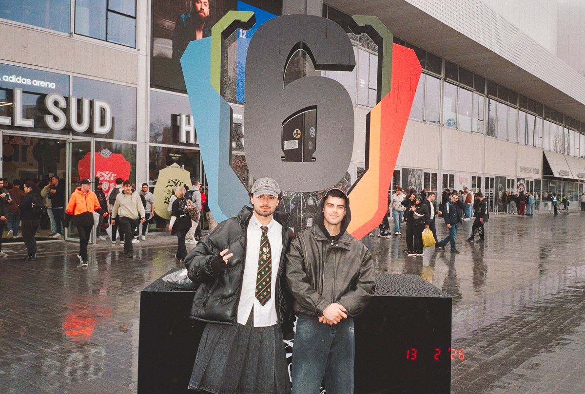 AlexVrhe's tweet image. Merci à ce gars qui a rejoint mon discord en 2015 pour jouer à R6 quand j’étais à mon prime harcèlement