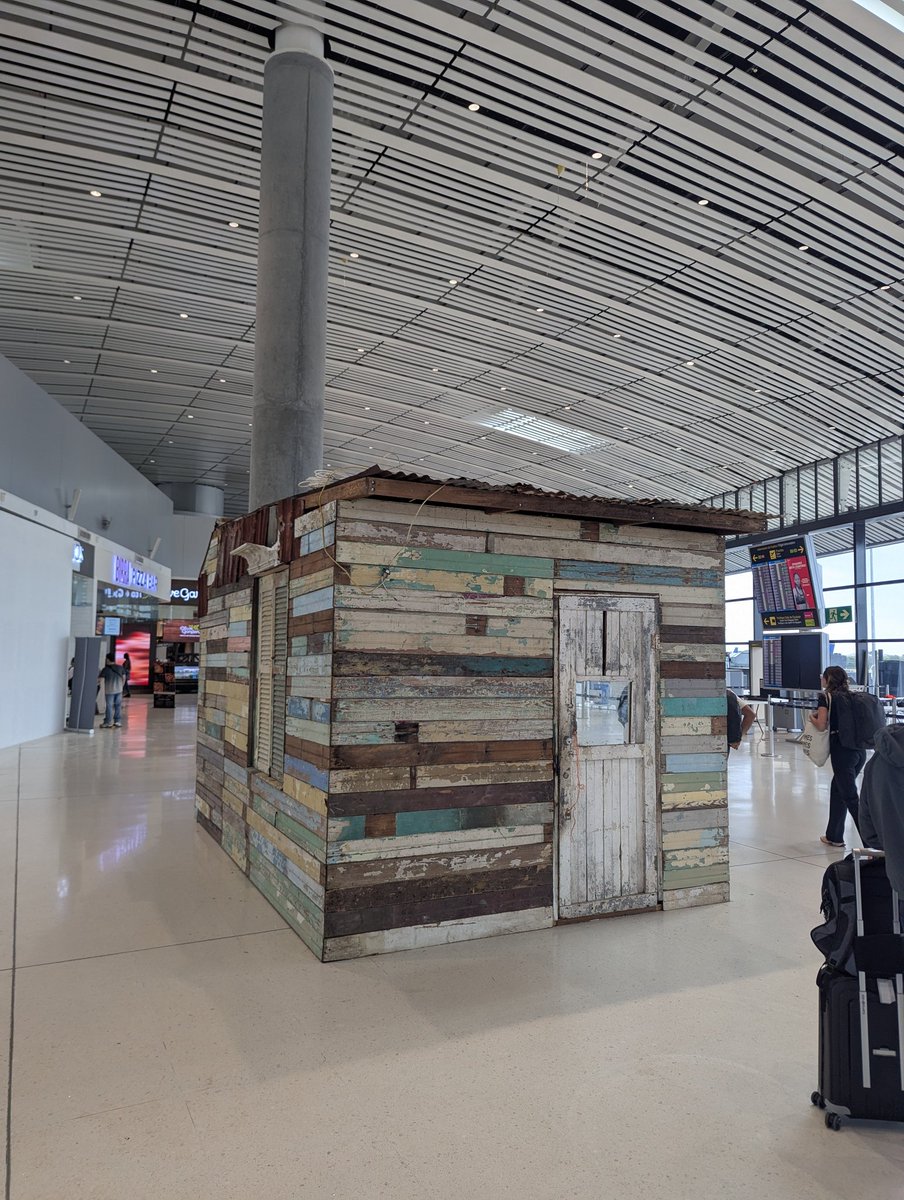 Aeropuerto Enrique Malek tweet media