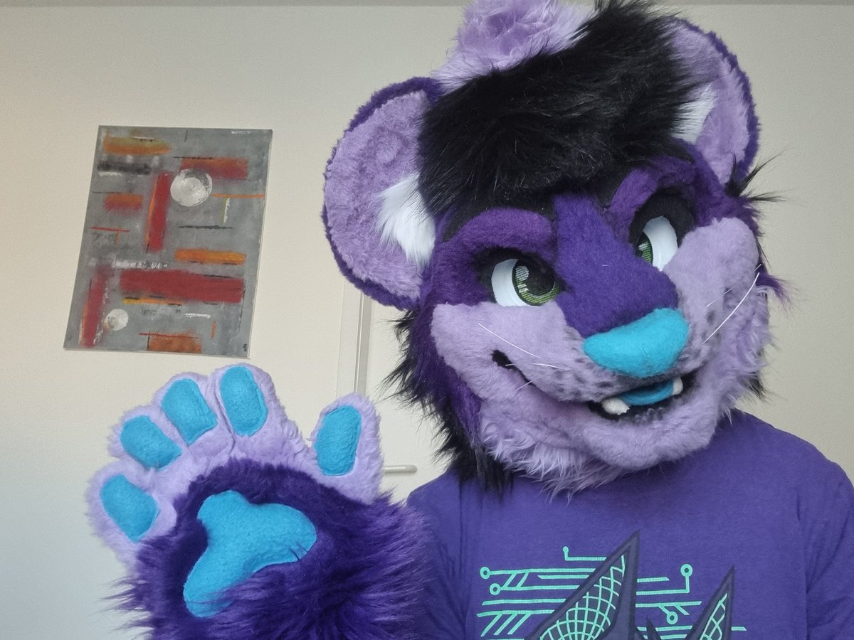 bashthepanther's tweet photo. Have a wonderful #FursuitFriday everybody! 💜
#fursuiter #furryfandom https://t.co/RZstRp2wKO
