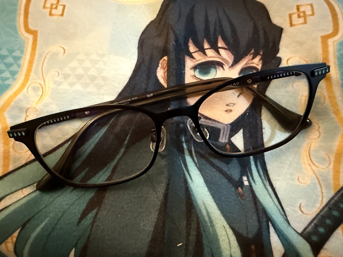 チェーン切れちゃったグラスコードはまだ行方不明なんですが無一郎くん