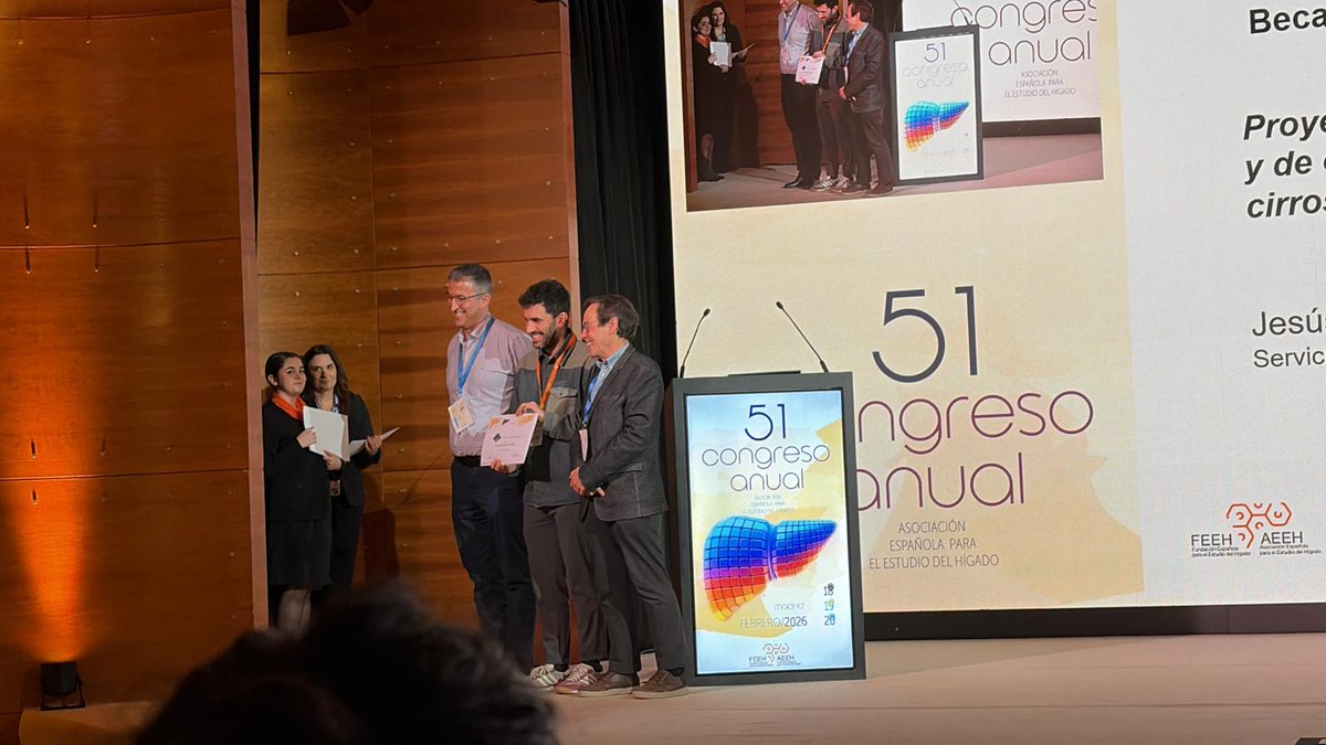 Gracias <a href="/AEEHLiver/">Asociación Española para el Estudio del Hígado</a> por premiar nuestro proyecto LIVERCARE con la beca Joan Córdoba. Seguimos!
<a href="/DrJLCalleja/">Jose Luis Calleja</a> <a href="/ElbaLlop/">Elba Llop Herrera</a> <a href="/DigestivoPdH/">Digestivo Puerta de Hierro</a>