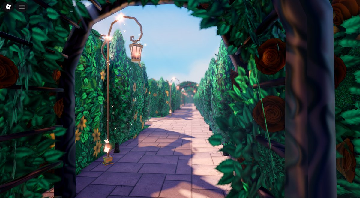 Exclusible tweet media