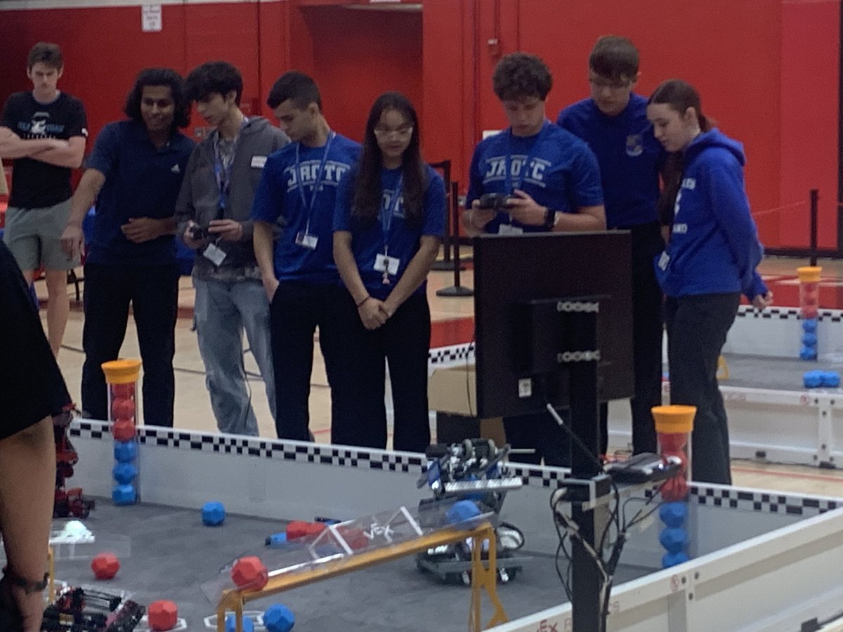 Todd Roberts tweet media