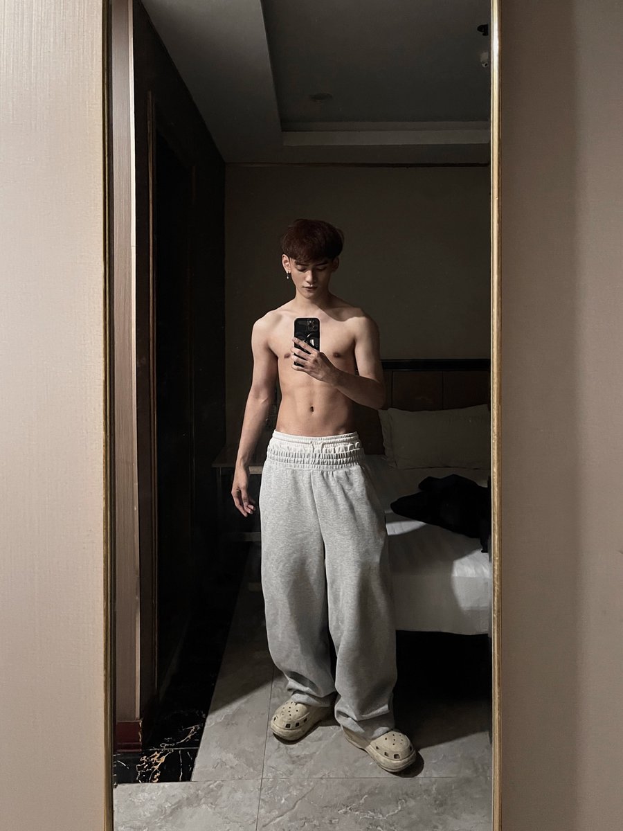 ig: acechandesu tweet media