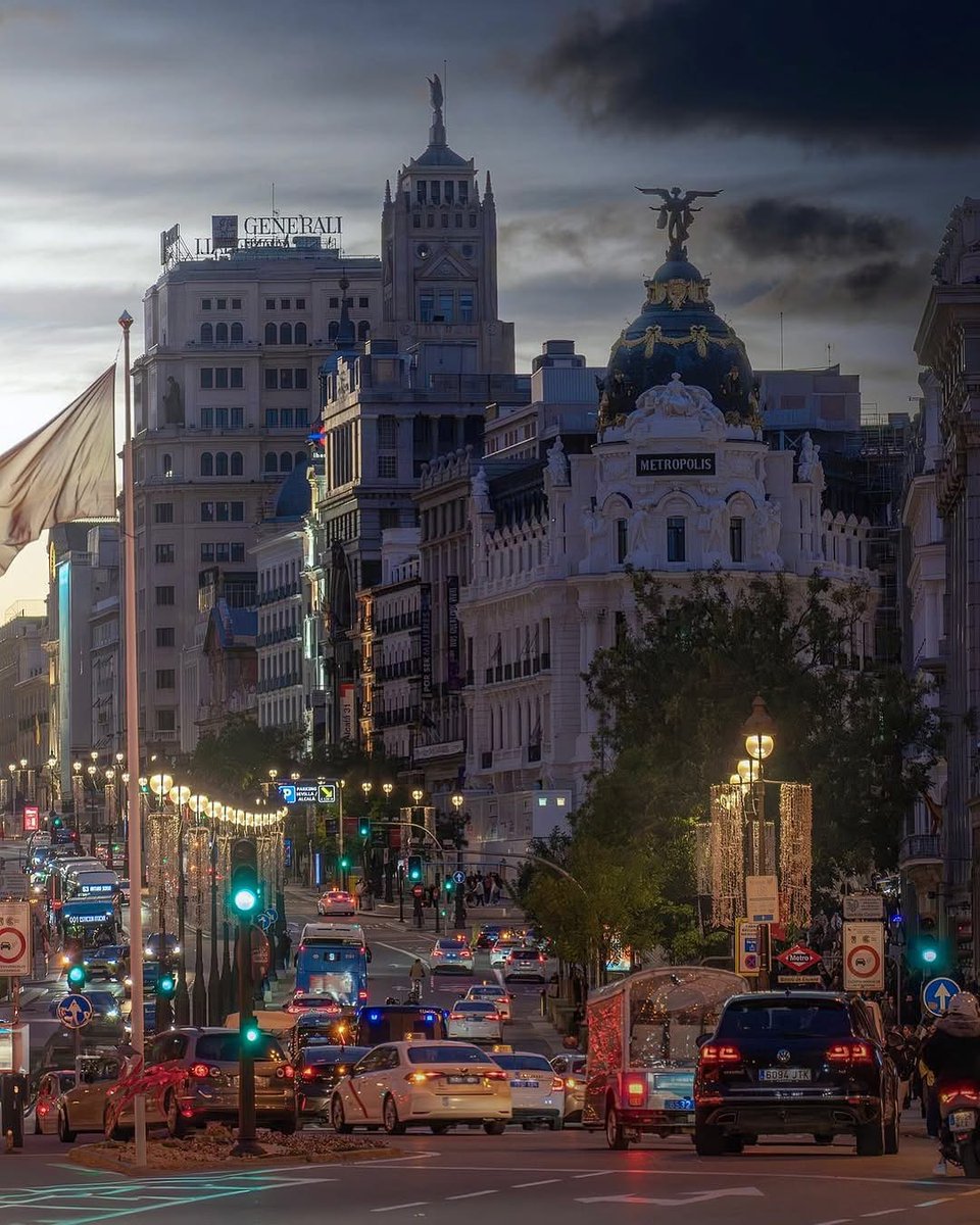 SeascapeNature's tweet photo. Madrid, Spain 🇪🇸 https://t.co/dj7lVpaWKi