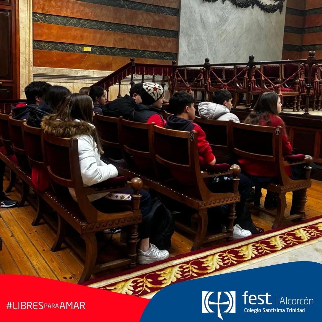 C Santisima Trinidad tweet media