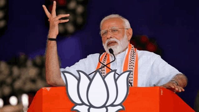 abhinav_blogger's tweet photo. When elections are near:

“Sabka Saath, Sabka Vikas.”
“Jai Shri Ram.”
“Hindu Rashtra.”
“Batenge toh katenge.”

When elections are over:

“Ye Baudh ki dharti hai.”
“Aarakshan khatam nahi hone denge.”
“SC/ST Act aur mazboot hoga.”
“OBC scholarship badhegi.”
“Jati janaganana zaruri hai.”

Is this leadership or just vote bank politics changing with the season ? 😂🤷🏻‍♂️