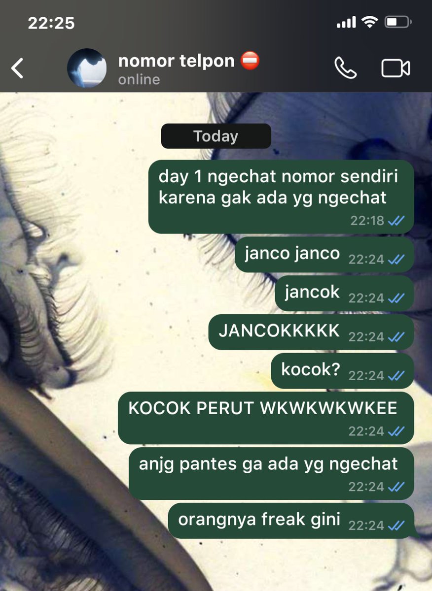panarcane's tweet photo. yoonmin one tweet, 
WISH (must all caps).

... where jimin capek anjir jadi orang tak terlihat, dia cuma pengen https://t.co/jTIZBX8Bct